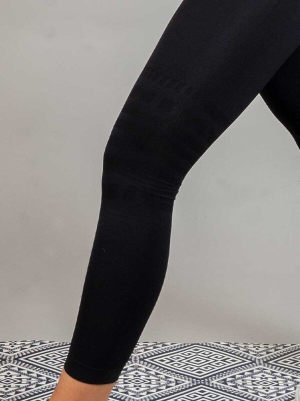 Seamless tights Africa black detail